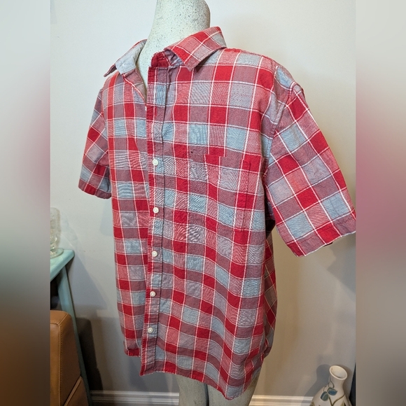 DENVER HAYES Untucked  Modern Fit Button Up Shirt Red & Gray Plaid Men's XL - Picture 2 of 6